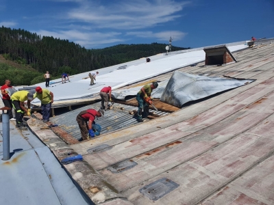 Umbau des Daches - Kulturhaus Krásno nad Kysucou